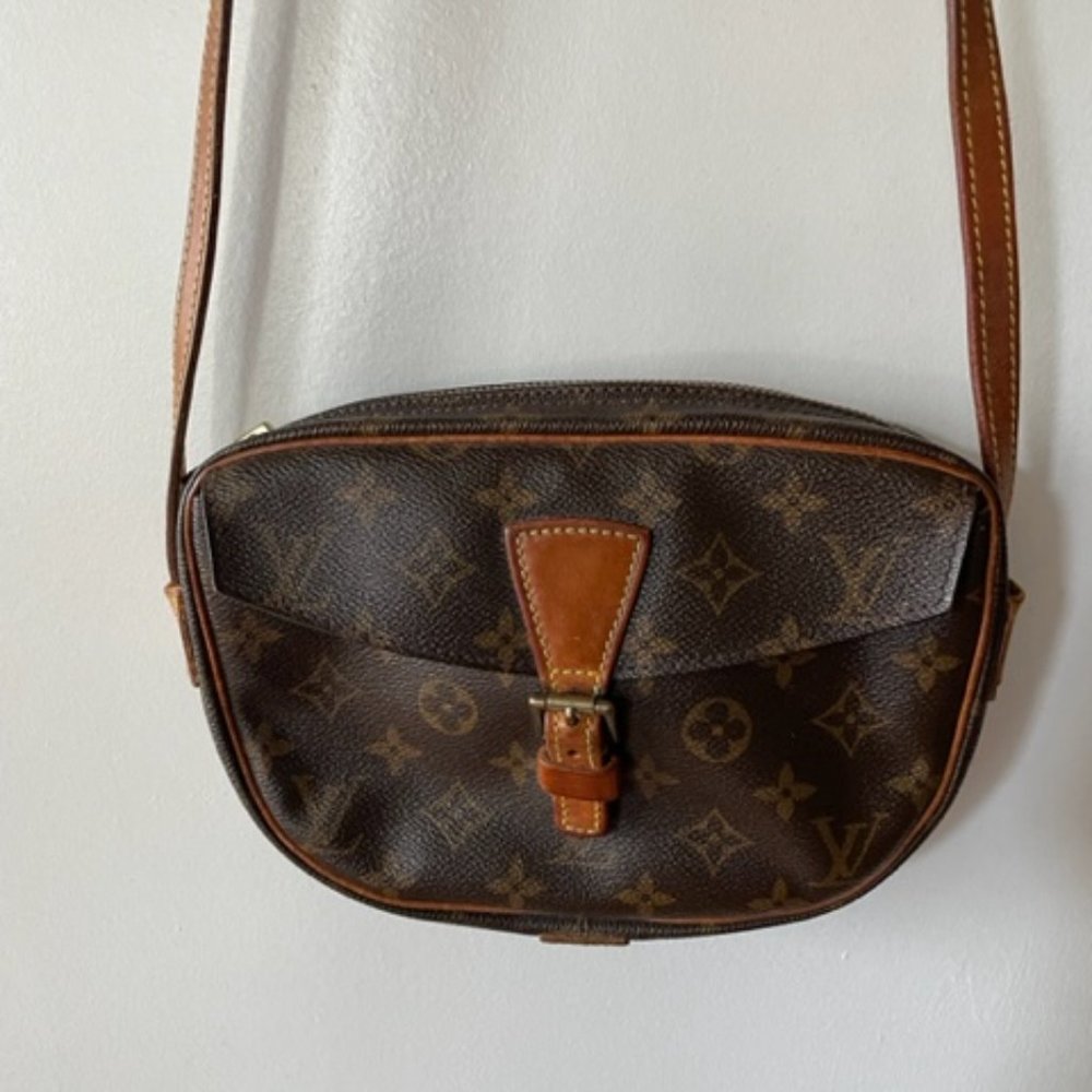 COPY - Vintage Louis Vuitton Monogram PM Jeune Fille Crossbody Shoulder Bag - Picture 3 of 16